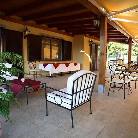 Bed And Breakfast La Corte Degli Ulivi Civitavecchia Exterior foto